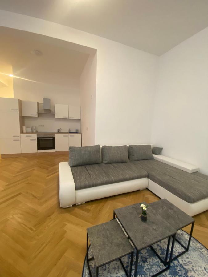 Home Sweet Home Vienna - Penthouse Екстер'єр фото