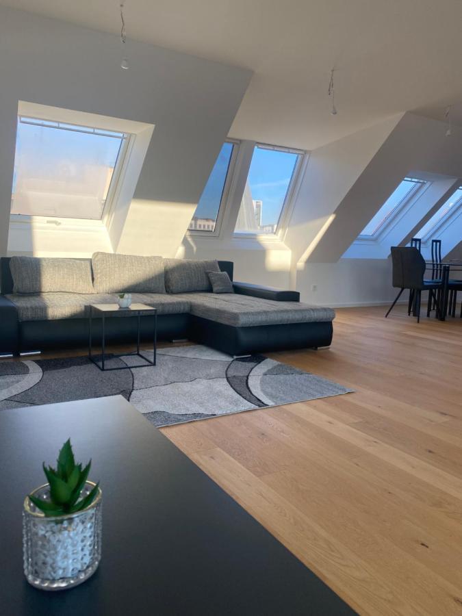Home Sweet Home Vienna - Penthouse Екстер'єр фото